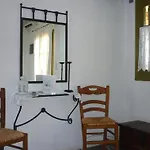 Agnanti Traditional Kástron