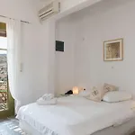 Agnanti Traditional 3*