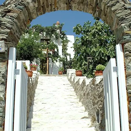 Agnanti Traditional Pensionat